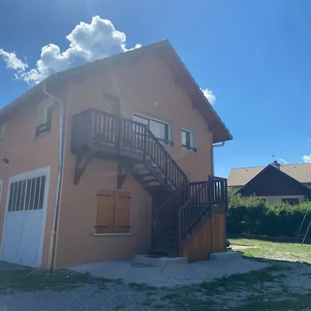 Appartement Familial A Crots Buitenkant foto
